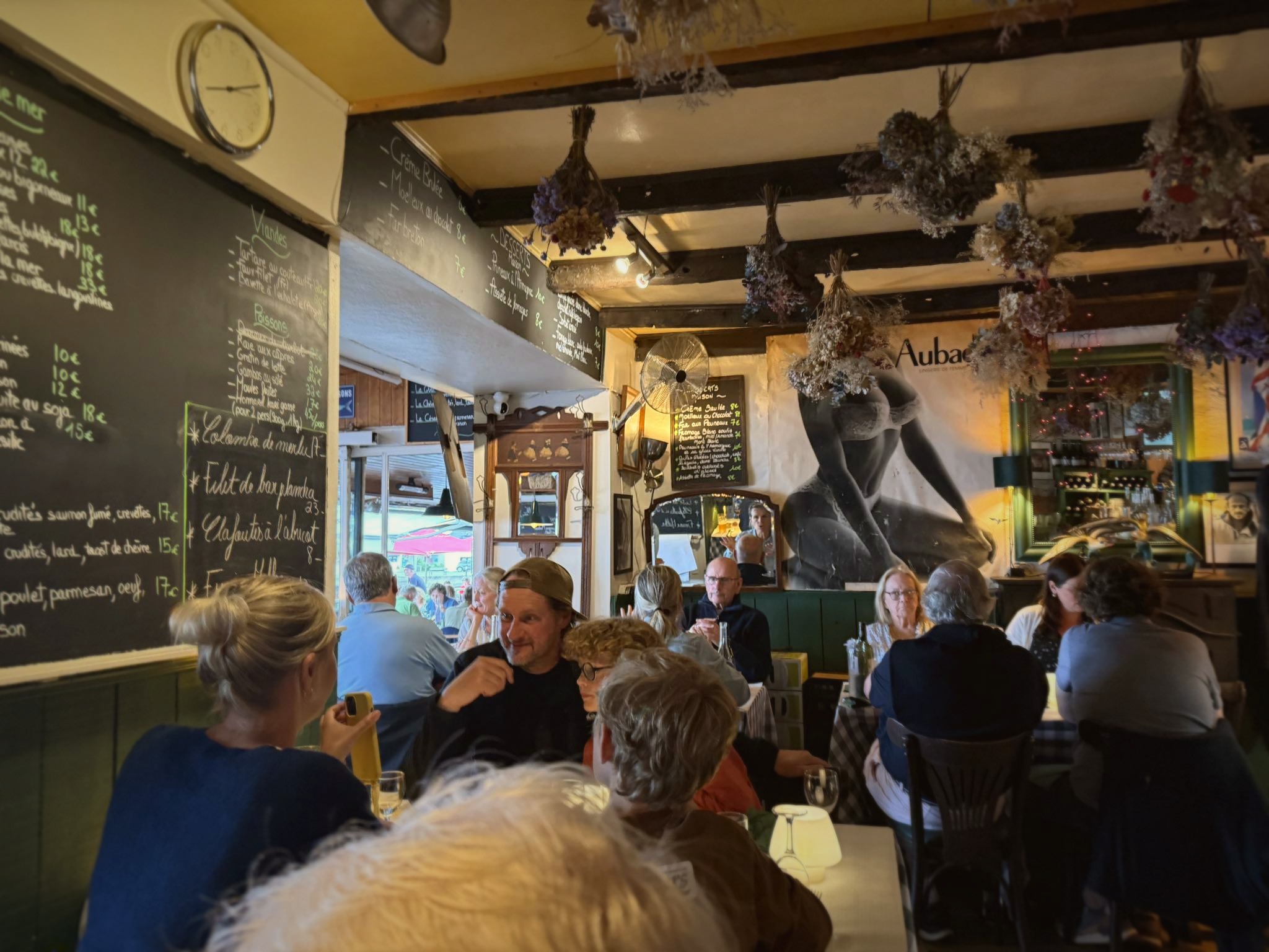 La salle du restaurant Le Quai